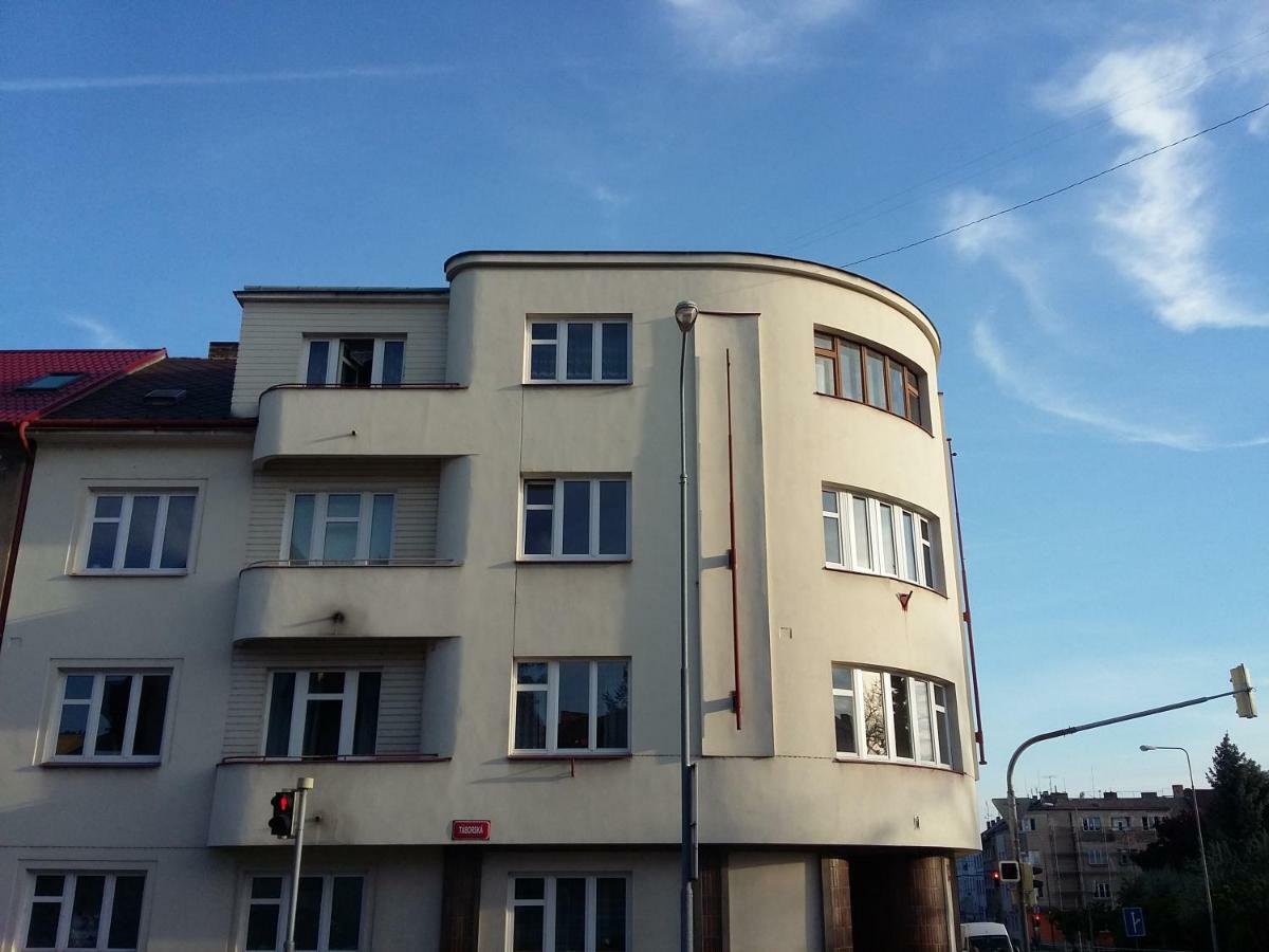 Kousek Do Přírody I Do Centra Apartamento Písek Exterior foto